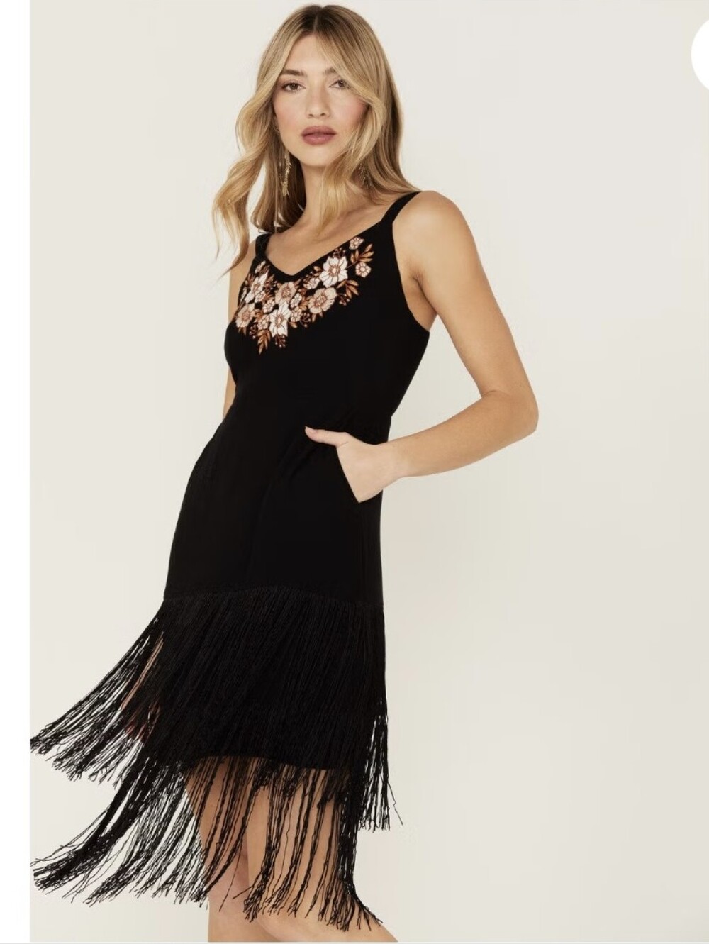 IDYLLWIND WOMEN'S STRAWBERRY HILL EMBROIDERED FLORAL FRINGE MINI DRESS